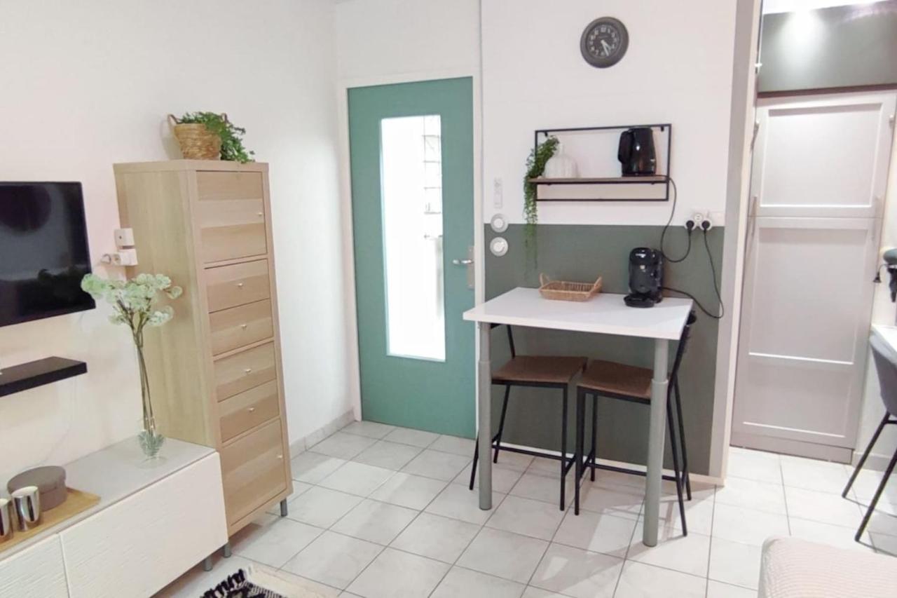 Ravas Studio Climatise Terrasse Proche Commerces 蒙彼利埃 外观 照片